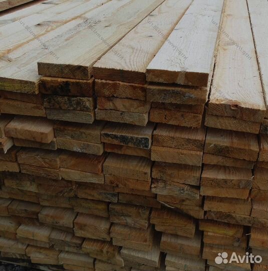 Надежные доски сосны для строительства и ремонта