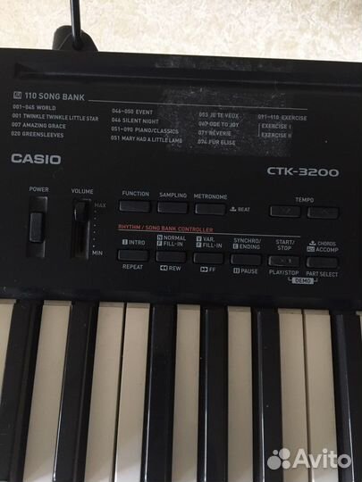 Синтезатор casio CTK-3200 со стойкой
