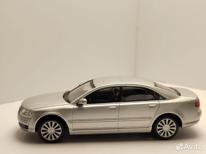 Audi A8 cararama 1/43