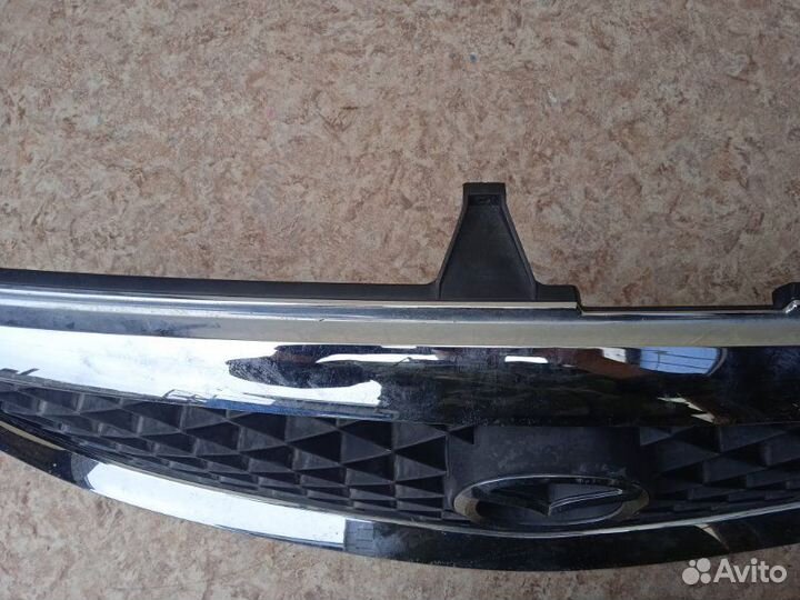 Решетка радиатора mazda bongo friendee