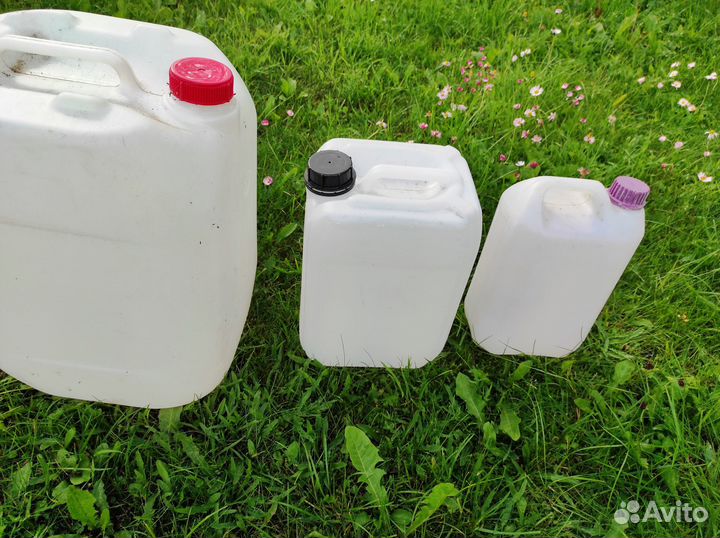 Канистра пластиковая