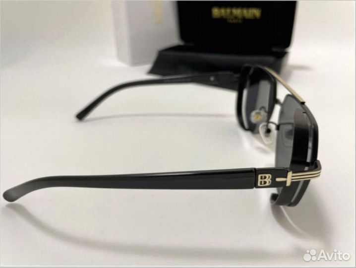 Солнечные очки Balmain