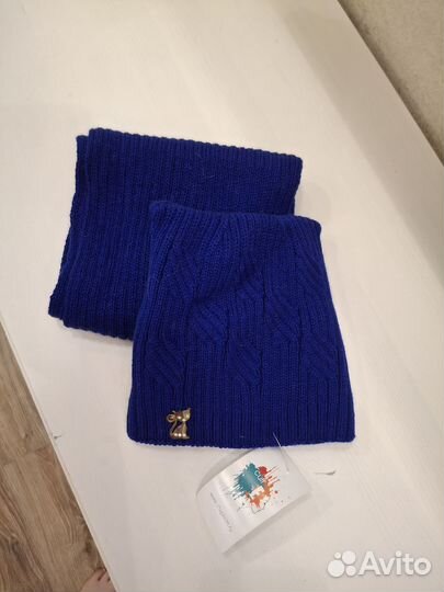 Шапка и шарф демисезонные комплект, новые