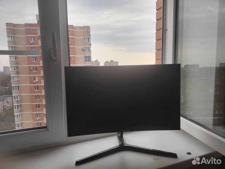 Монитор Samsung 144 герц