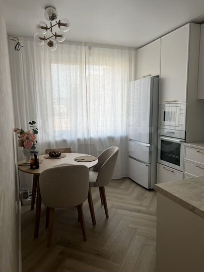 2-к. квартира, 54,4 м², 8/24 эт.