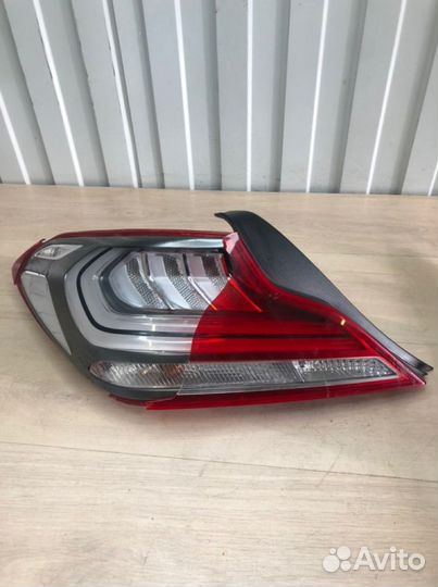 Фонарь задний левый Genesis G70 G4KL 2019