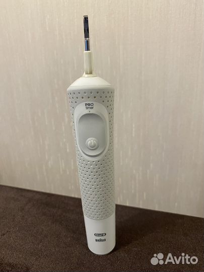 Зубная щетка oral b vitality pro