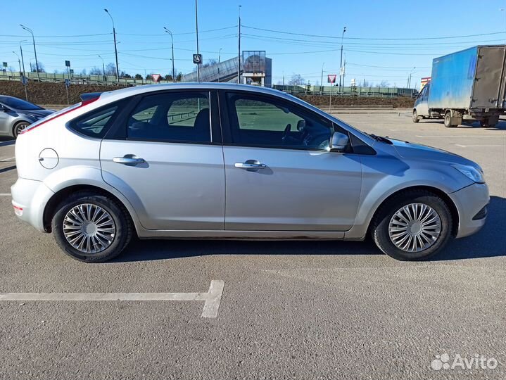 Ford Focus 1.6 AT, 2010, 190 300 км