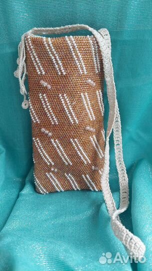 Чехол для телефона из бисера