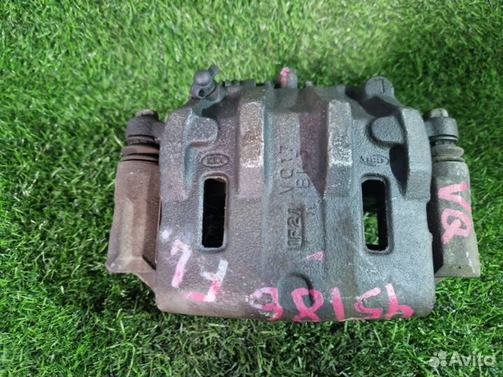 Суппорт передний левый Kia Carnival VQ D4HB 2011