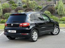 Volkswagen Tiguan 2.0 AT, 2009, 236 804 км, с пробегом, цена 1 150 000 руб.