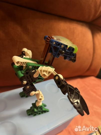 Lego bionicle 2 шт.+запч.+карты;Инструкция 8619