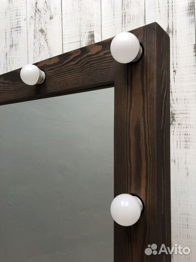 Зеркало с подсветкой