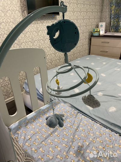 Мобиль на кроватку chicco