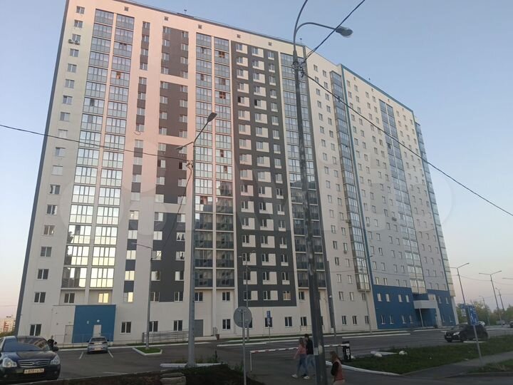 3-к. квартира, 88 м², 3/19 эт.