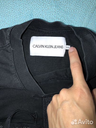 Футболка Calvin Klein XS