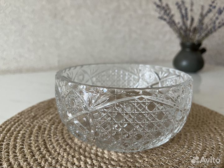 Хрустальная ваза салатница конфетница
