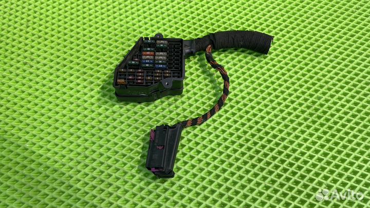 Блок предохранителей Audi A6 C6 (2006)