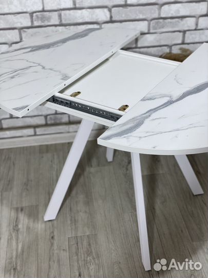 Стол кухонный раскладной в наличии