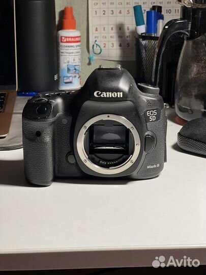 Зеркальный фотоаппарат canon 5 d mark 3