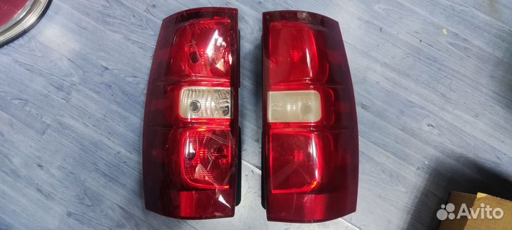 Фонарь задний правый Сhеvrolеt Тahoе III