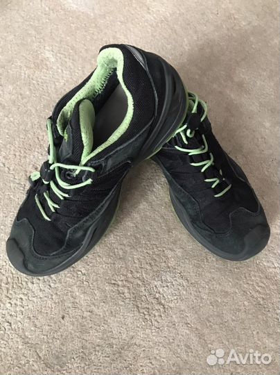 Кроссовки lowa, р.33