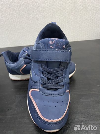 Кроссовки детские 30 размер