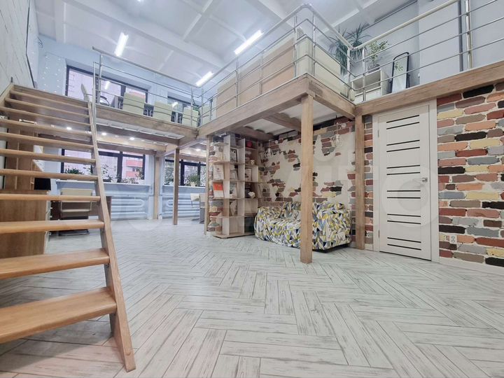 Двухуровневый Open space - офис открытого типа