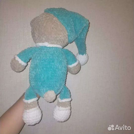 Вязаные игрушки ручной работы. Плюшевый мишка