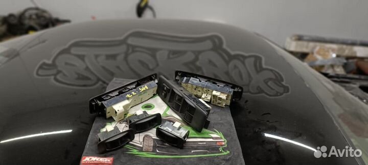 Блок управления стеклоподъемниками Toyota BB ncp