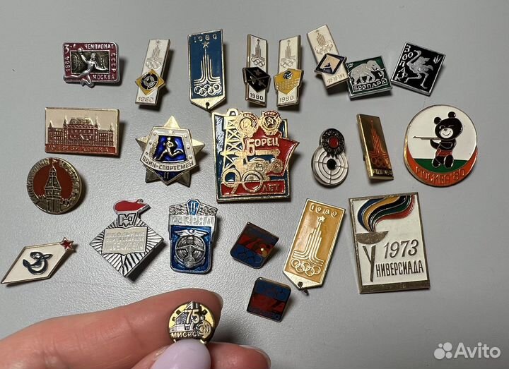 Советские разные значки 1мая,8Марта,Олимпиада,вузы