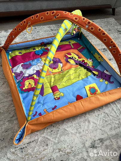 Развивающий коврик