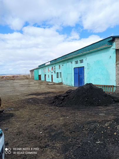 Машиноместо, > 30 м²