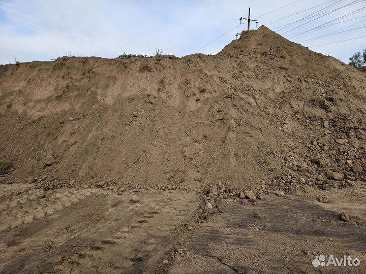 Земля серая, верхний слой земли, грунт