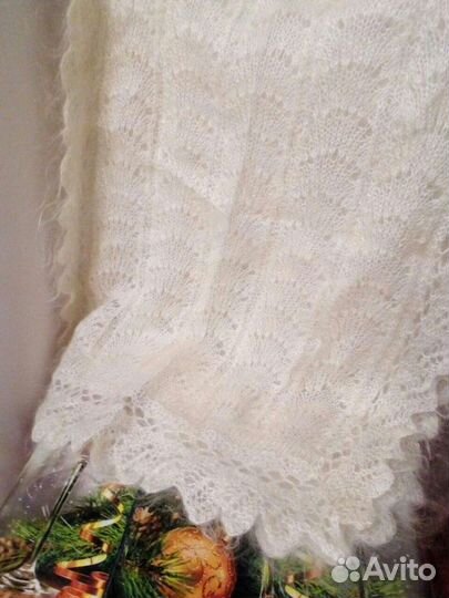 Шаль пуховая ручной работы