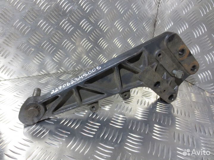 Кронштейн двигателя Mercedes-Benz A6522684240