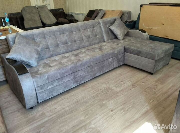Угловой диван в наличии не б/у