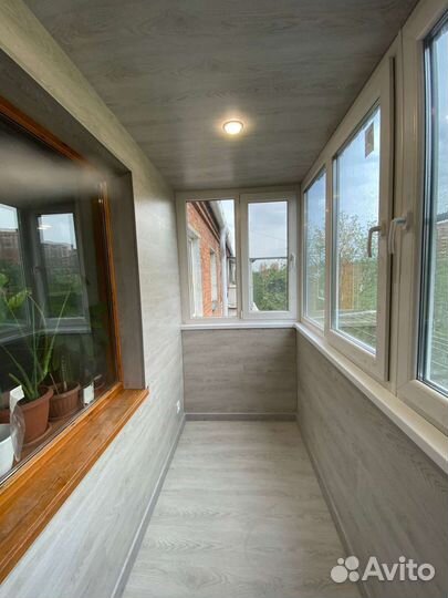 Остекление балконов лоджий и отделка