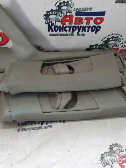 Обшивка салона Toyota Prius хэтчбек iiixw30 1.8