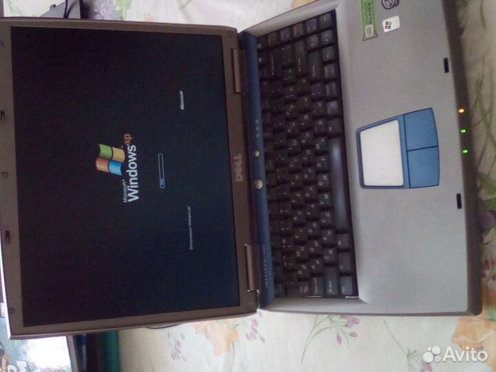 Ноутбук Dell Inspiron 1100