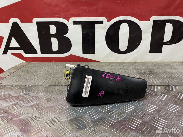 Подушка в сиденье правая Peugeot 3008