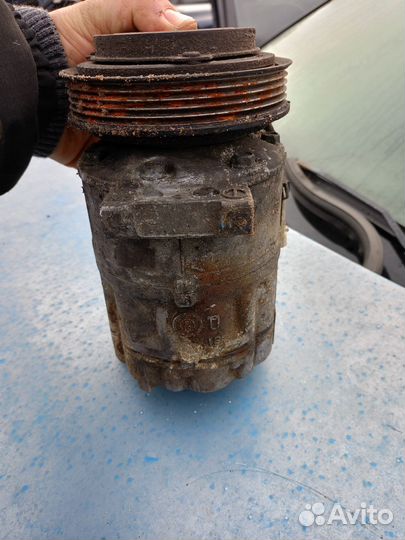 Компрессор кондиционера Opel