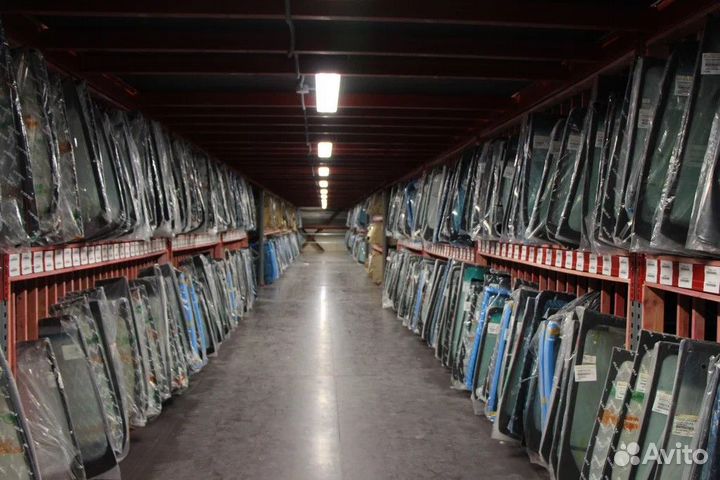 Стекло для toyota echo funcargo/verso 4D wagon 1999-05 передняя правая дверь 8317rgne4FD 1999-05 пер