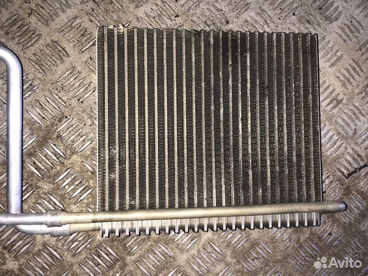 Радиатор испарителя Мерседес Вито 639