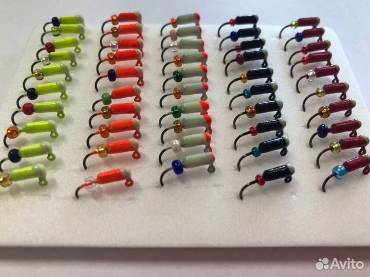 Мормышка особая гвоздик-2,5 с ушком краш с ф.пятко