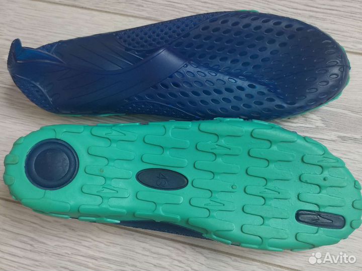 Аквашузы мужские