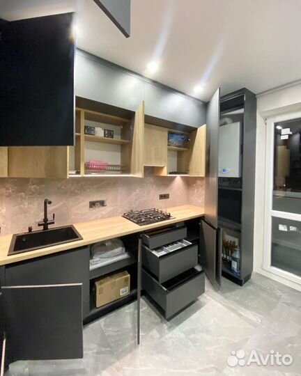 Кухонный гарнитур. Кухня с антресолями ксп:30763