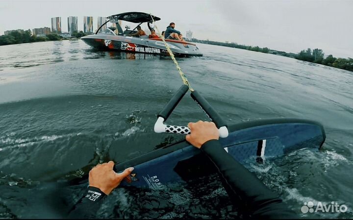 Вейксерф клуб с катером буксировщиком Centurion En