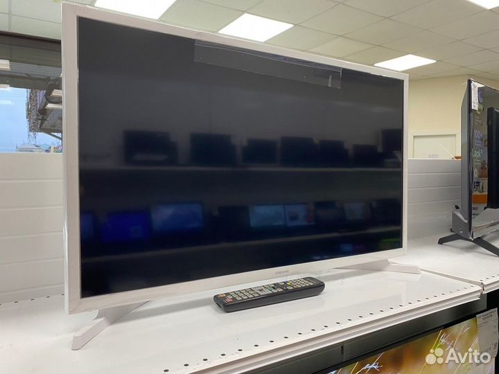 LED Телевизор Samsung UE32N4010AU (дбр)