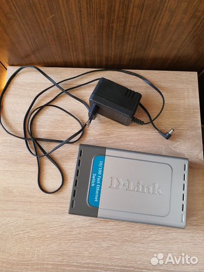 Сетевой коммутатор D-Link DES-1008D